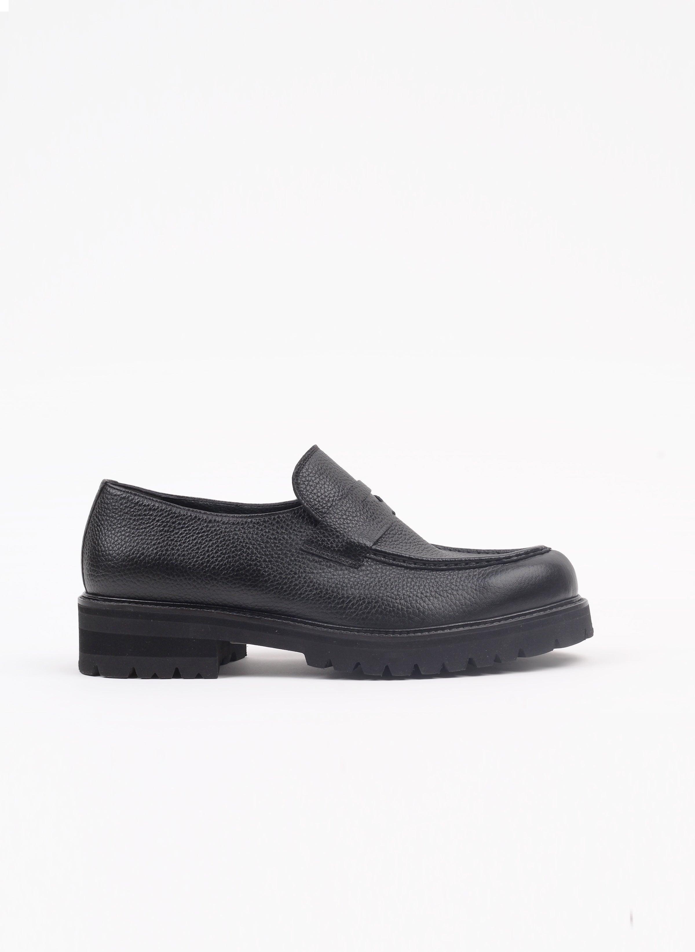 Siyah Segova Geyik Baskı Deri Loafer Ayakkabı - Oggi Shoes